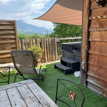 La Cabane A L'Oree Des Bornes Évires 외부 사진