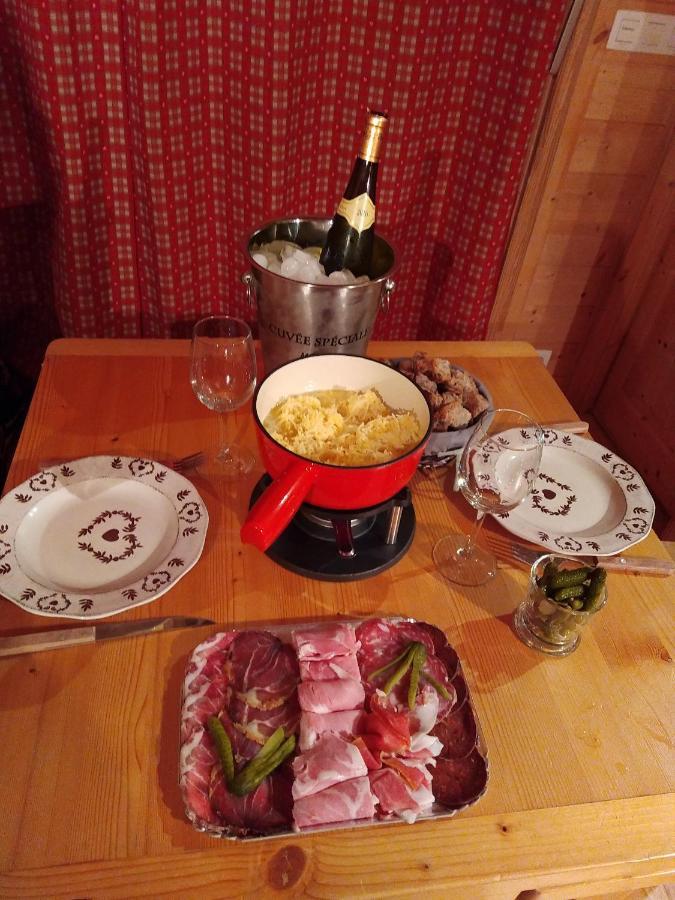 La Cabane A L'Oree Des Bornes Évires 외부 사진